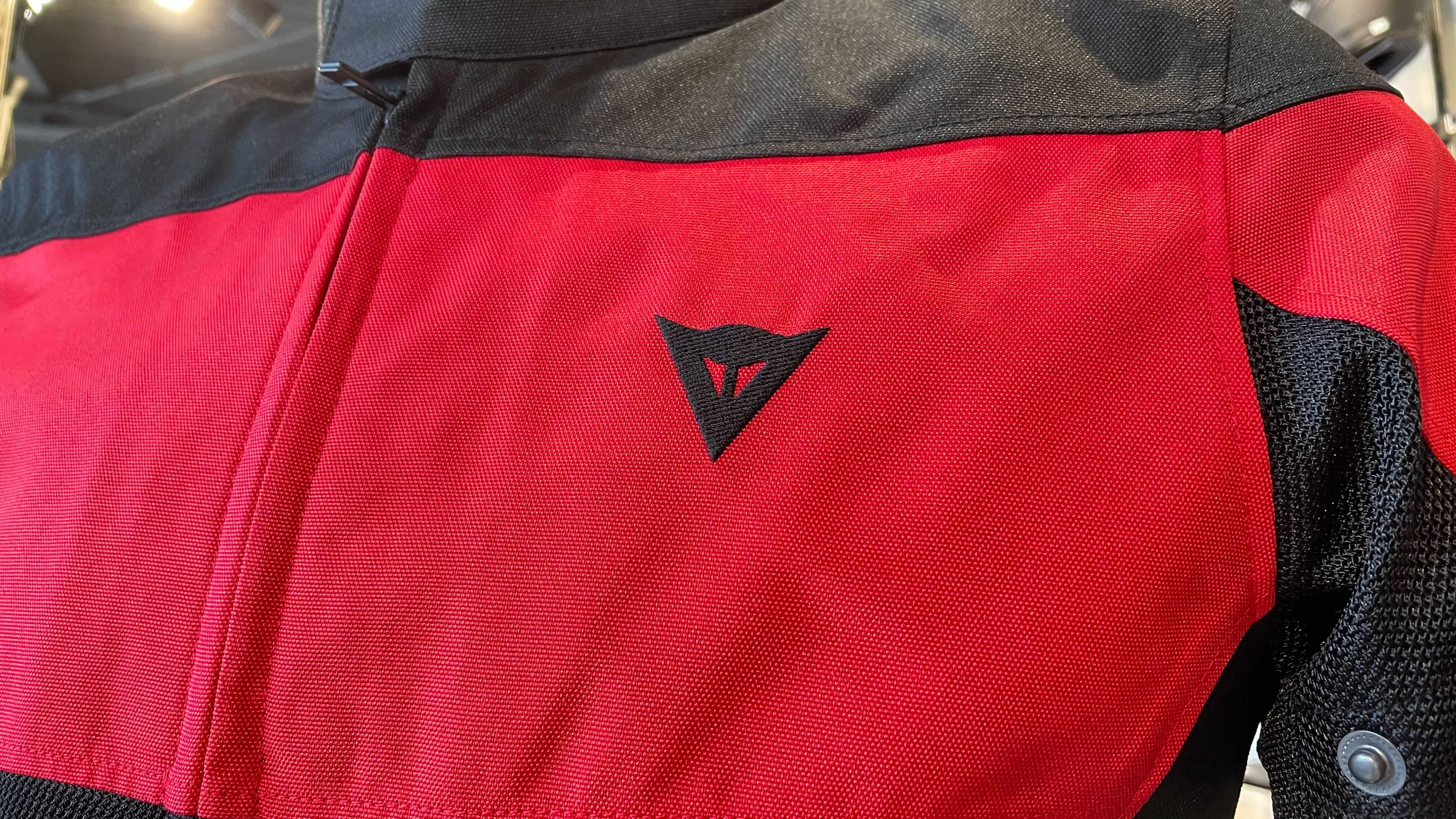 幅広いシーズンに対応するTEXジャケット【ELETTRICA AIR TEX JACKET】